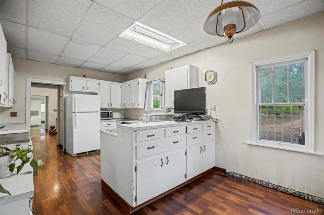 3945 S Fox Street, Englewood, CO 80110