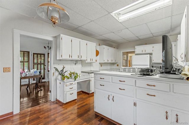 3945 S Fox Street, Englewood, CO 80110