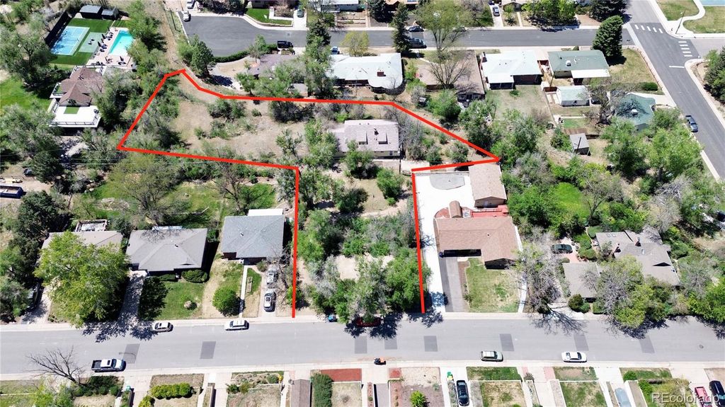 3945 S Fox Street, Englewood, CO 80110