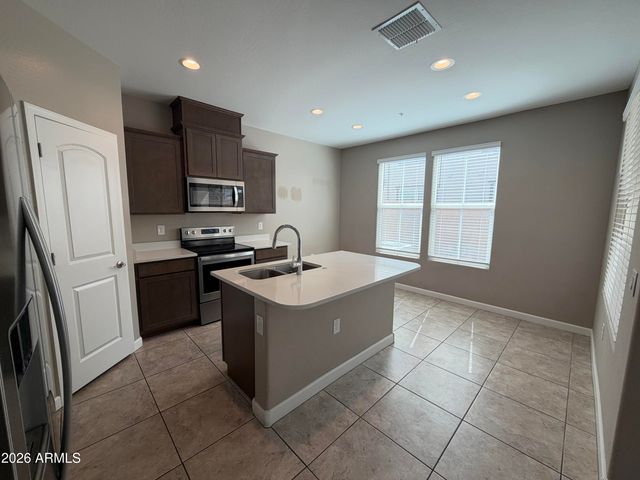 1255 N Arizona Avenue Unit 1058, Chandler, AZ 85225