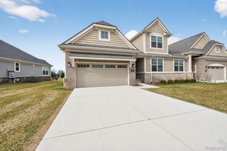 3736 Chatham Place 6, Brighton Township, MI 48114