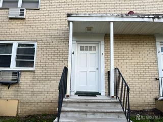 406 Cranbury Road 3, East Brunswick, NJ 08816