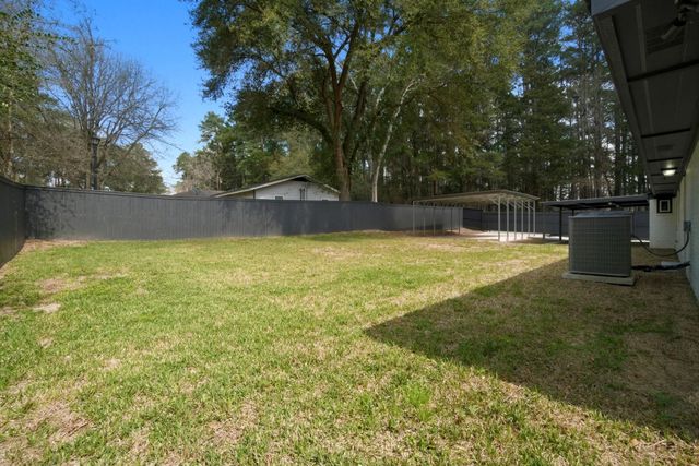 700 W Dogwood Street, Woodville, TX 75979