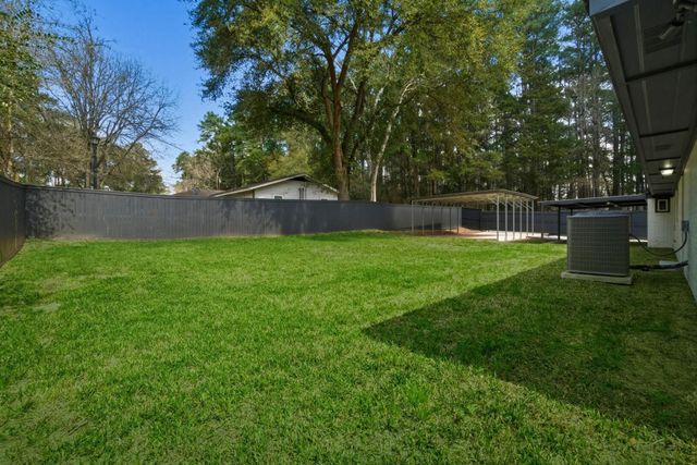 700 W Dogwood Street, Woodville, TX 75979