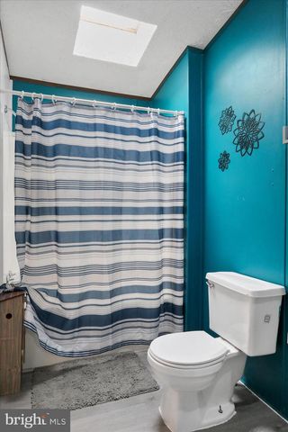 114 RUSTIC, Shippensburg, PA 17257