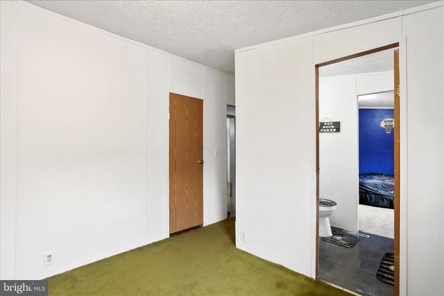 114 RUSTIC, Shippensburg, PA 17257