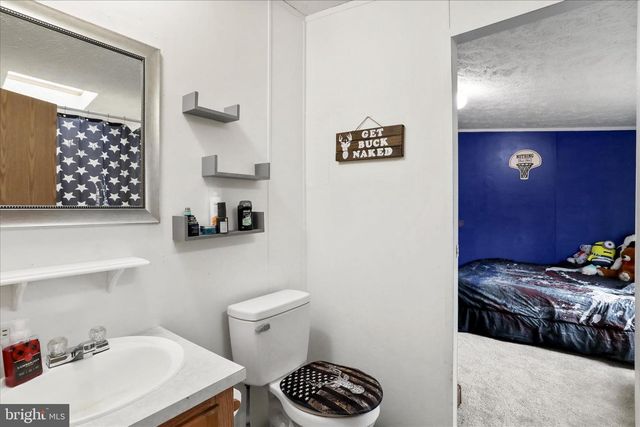 114 RUSTIC, Shippensburg, PA 17257