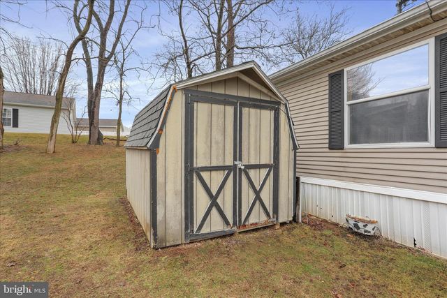 114 RUSTIC, Shippensburg, PA 17257