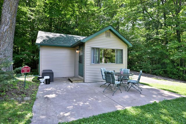 2772 25th Avenue, Rice Lake, WI 54868