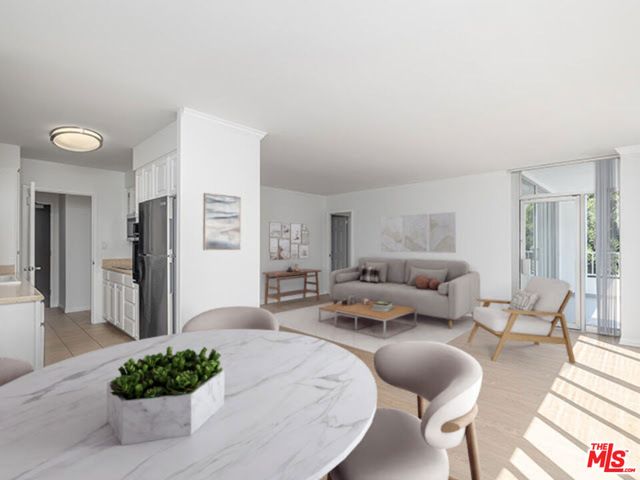 2700 Neilson Way 336, Santa Monica, CA 90405