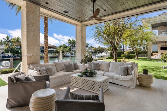550 Marquesa Dr, Coral Gables, FL 33156