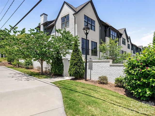 2115 Nolen Ridge Avenue, Charlotte, NC 28209