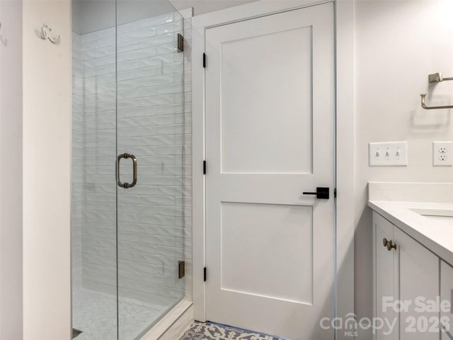 2115 Nolen Ridge Avenue, Charlotte, NC 28209