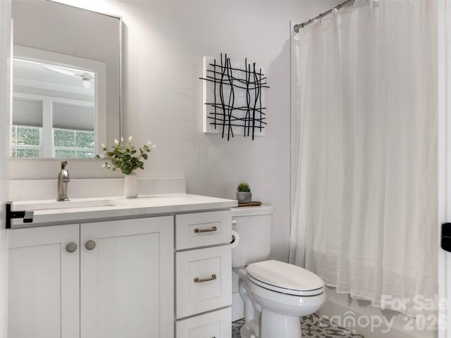 2115 Nolen Ridge Avenue, Charlotte, NC 28209