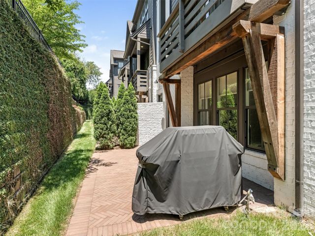 2115 Nolen Ridge Avenue, Charlotte, NC 28209