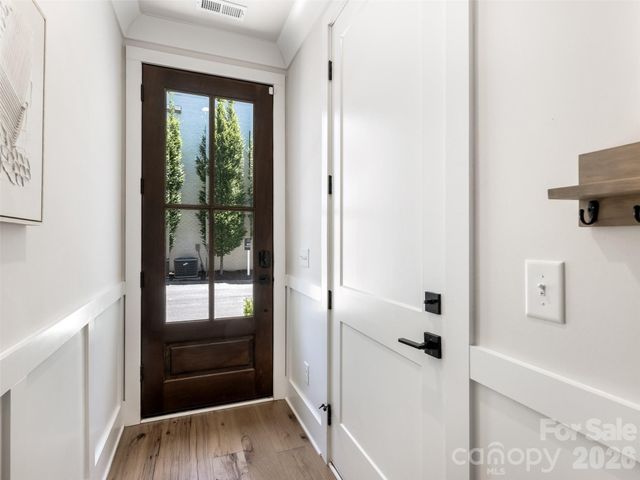 2115 Nolen Ridge Avenue, Charlotte, NC 28209
