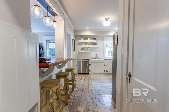 156 White Avenue, Fairhope, AL 36532