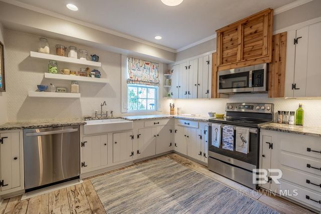 156 White Avenue, Fairhope, AL 36532