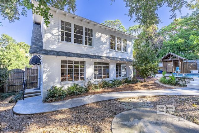 156 White Avenue, Fairhope, AL 36532