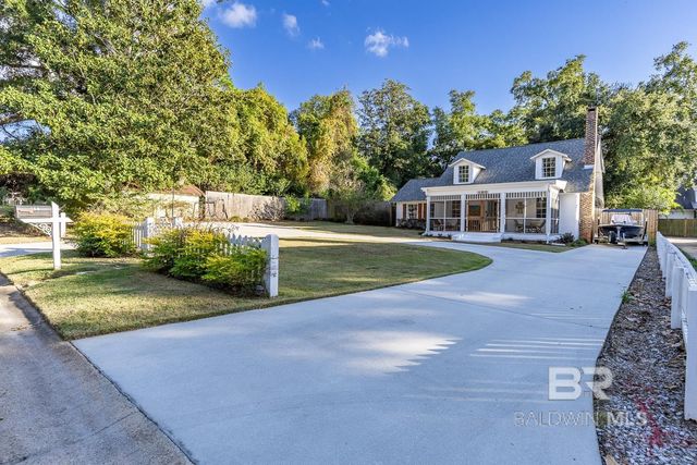 156 White Avenue, Fairhope, AL 36532
