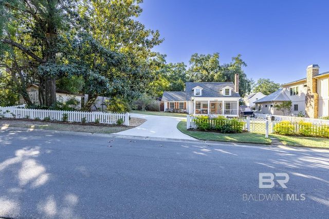 156 White Avenue, Fairhope, AL 36532
