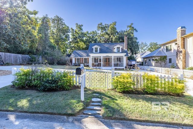 156 White Avenue, Fairhope, AL 36532