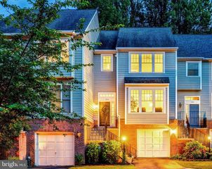 1244 WEATHERSTONE CT, Reston, VA 20194