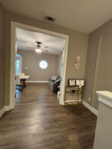 165 Brooks Street E, Fort Walton Beach, FL 32548