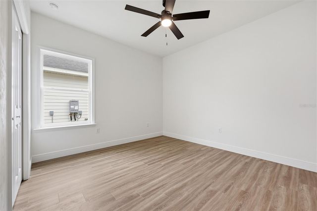 6735 SW 10TH LANE, Gainesville, FL 32607