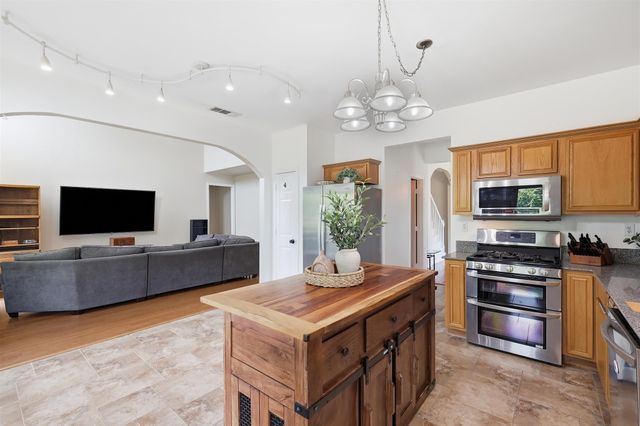 119 Dogwood Trail, Shady Shores, TX 76208