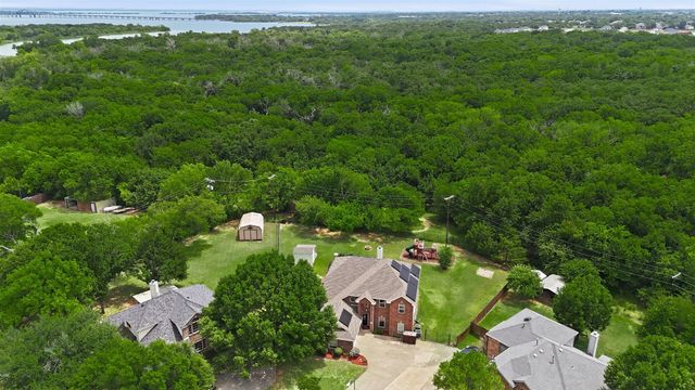 119 Dogwood Trail, Shady Shores, TX 76208