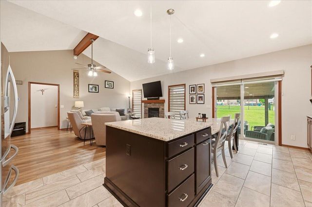 1397 ARDMORE Street, Council Bluffs, IA 51503