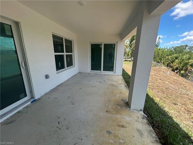 409 NE 19th TER, Cape Coral, FL 33909