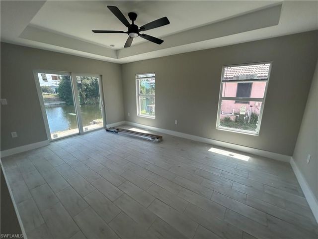409 NE 19th TER, Cape Coral, FL 33909