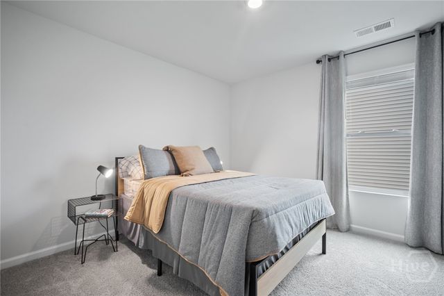 29 Cypress Loop, Port Wentworth, GA 31407