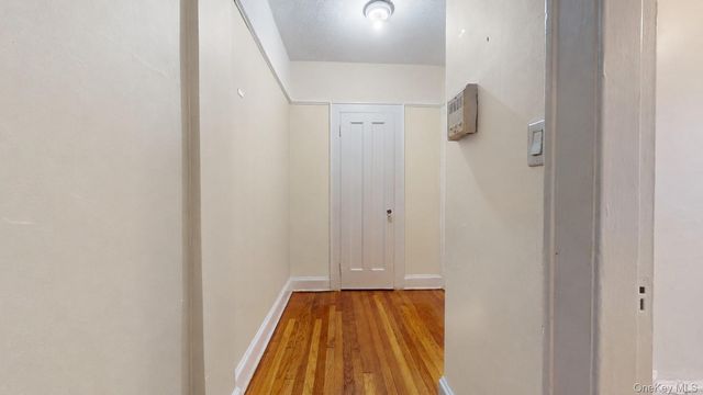 68-30 Burns Street C2, Forest Hills, NY 11375