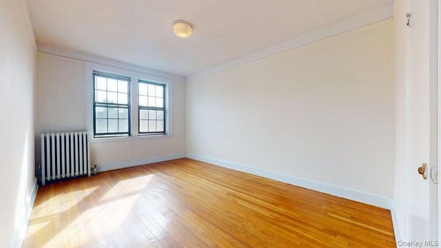 68-30 Burns Street C2, Forest Hills, NY 11375