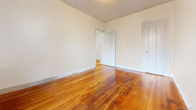 68-30 Burns Street C2, Forest Hills, NY 11375