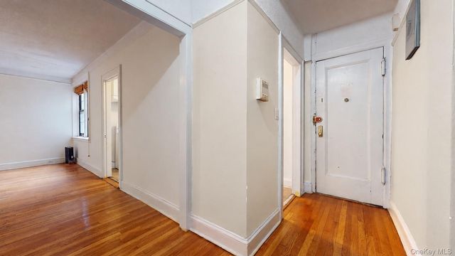 68-30 Burns Street C2, Forest Hills, NY 11375