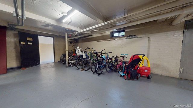 68-30 Burns Street C2, Forest Hills, NY 11375