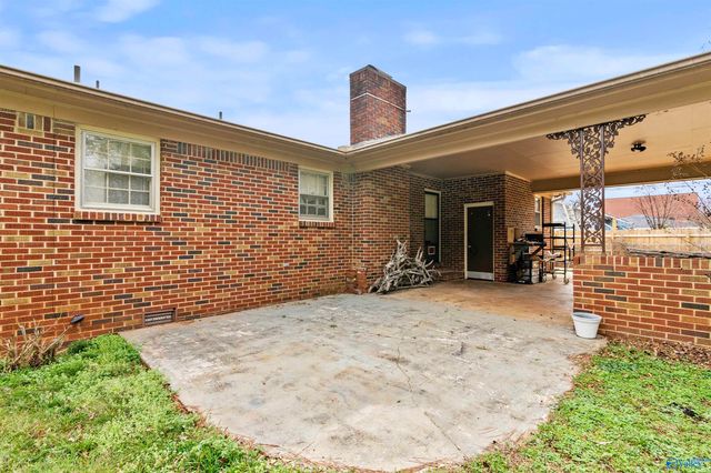 809 13th Avenue SE, Decatur, AL 35601