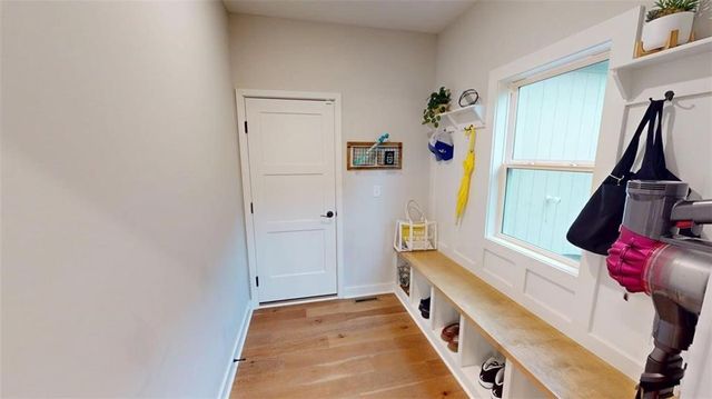 5612 NW 96th Street, Kansas City, MO 64154