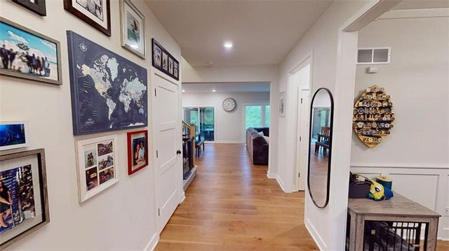 5612 NW 96th Street, Kansas City, MO 64154
