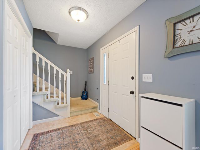 905 S Timothy Court, Bloomington, IN 47403