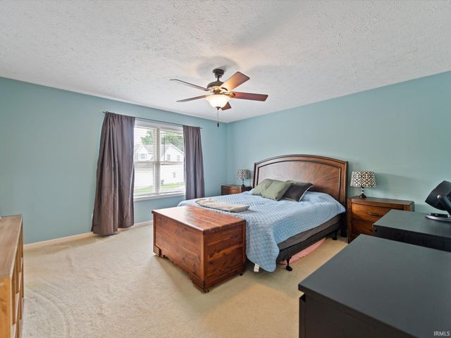 905 S Timothy Court, Bloomington, IN 47403