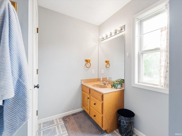 905 S Timothy Court, Bloomington, IN 47403