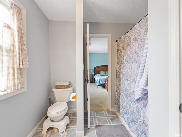 905 S Timothy Court, Bloomington, IN 47403