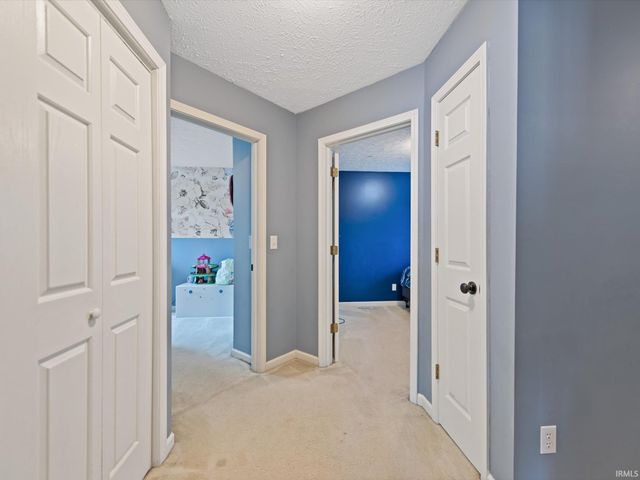 905 S Timothy Court, Bloomington, IN 47403