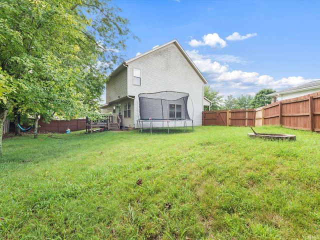 905 S Timothy Court, Bloomington, IN 47403