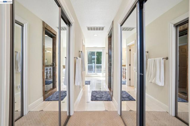 367 367 Mt Washington Way, Clayton, CA 94517